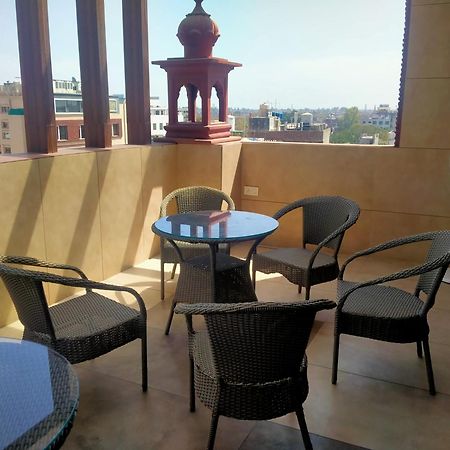 Hotel Rv Golden Amritsar Exterior photo