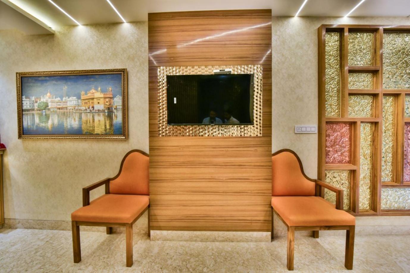 Hotel Rv Golden Amritsar Exterior photo